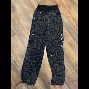Zumba Cargo Pants size medium preowned